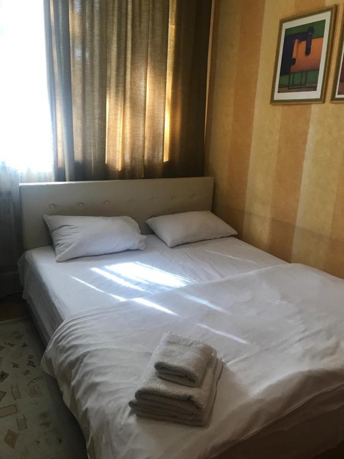 Three-Room Apartments At The Polytechnic Institute Kiev Extérieur photo