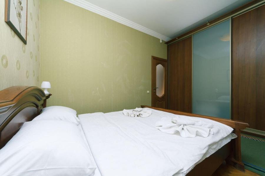 Three-Room Apartments At The Polytechnic Institute Kiev Extérieur photo