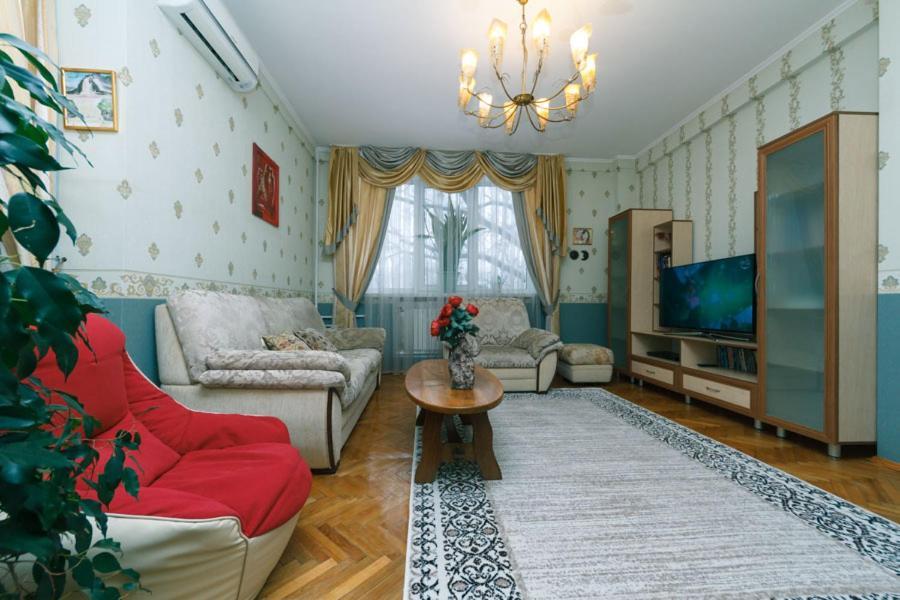 Three-Room Apartments At The Polytechnic Institute Kiev Extérieur photo